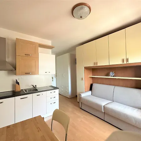 Apartman Storione - *